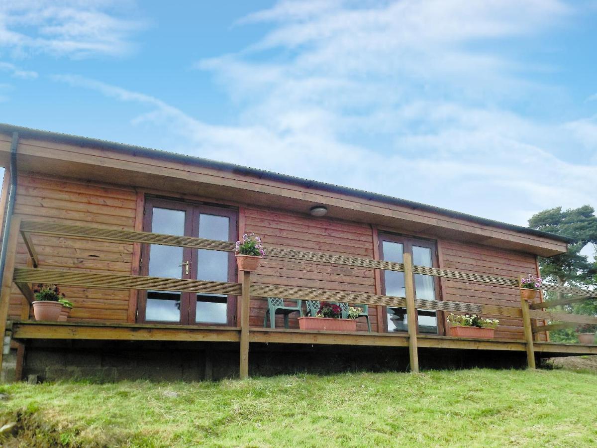 Ben Alder Lodge Milton of Campsie エクステリア 写真